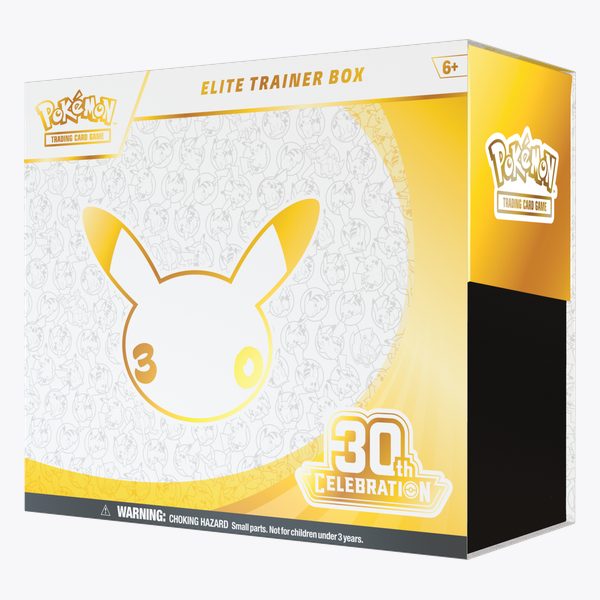 Pokémon TCG: 30th Celebration Elite Trainer Box — białe pudełko ze złotym logo 30-lecia i Pikachu